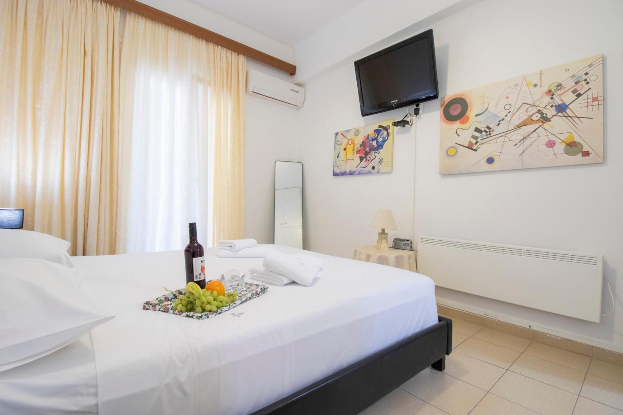 Appartamento Local Apt Near City Lights 1 Candia Esterno foto